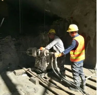 玄武水下抗分散灌浆料特点 水下不分散注浆料介绍